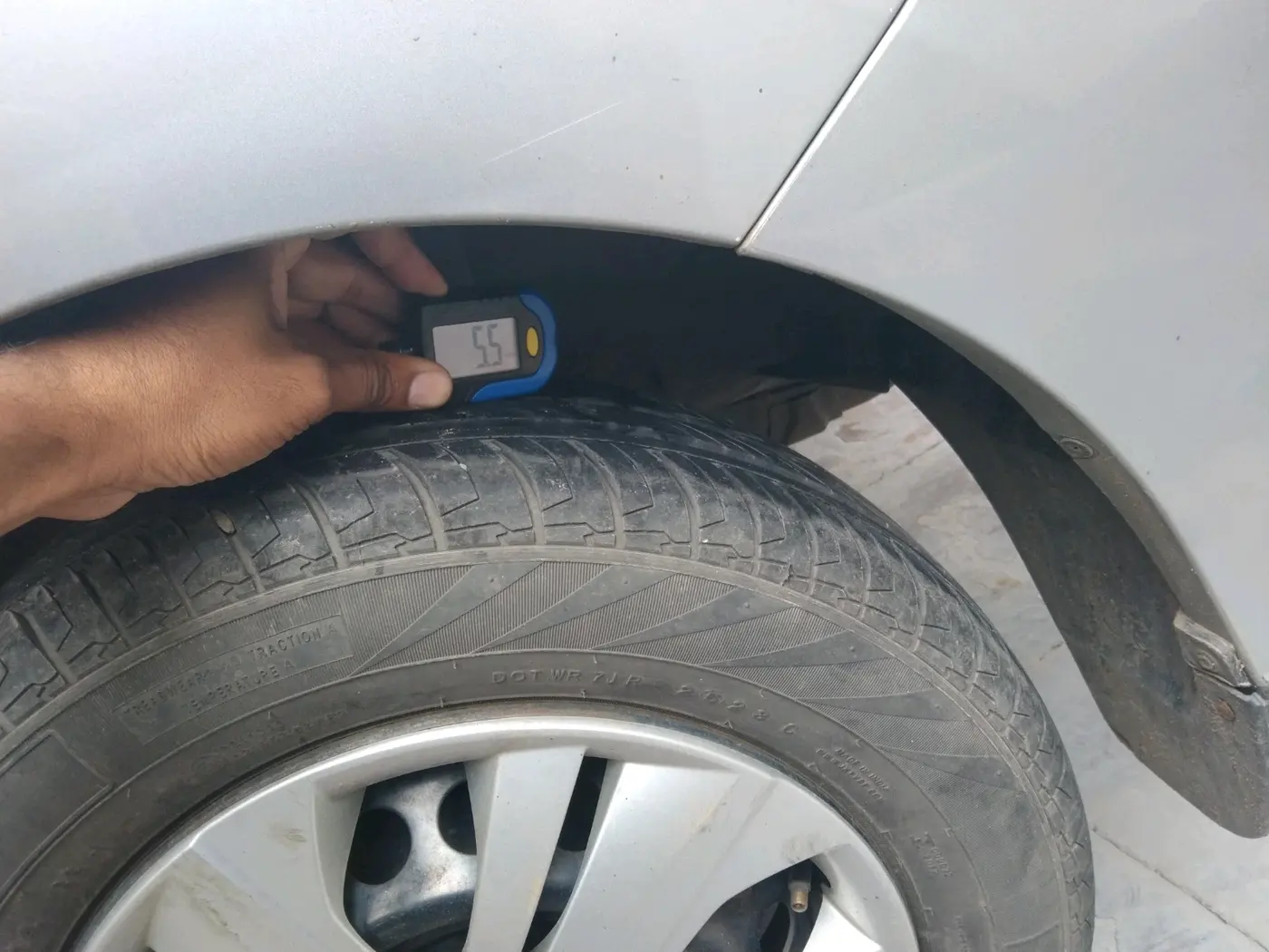 2019 Honda Amaze 1.2L I-VTEC S, CNG, Manual, 68,166 km, tyre