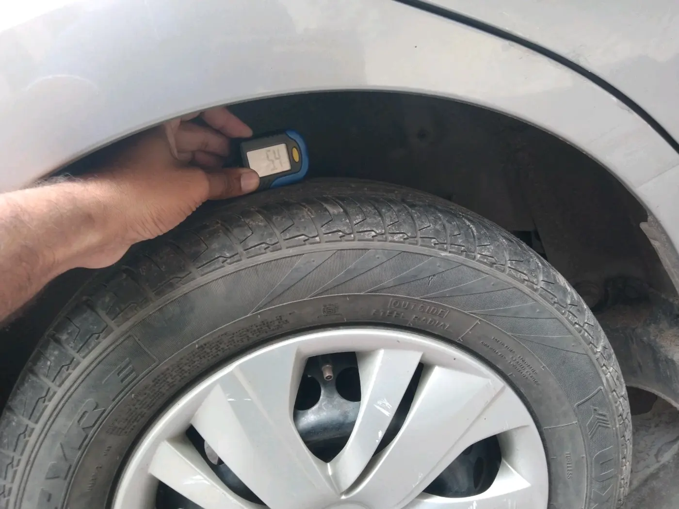 2019 Honda Amaze 1.2L I-VTEC S, CNG, Manual, 68,166 km, tyre