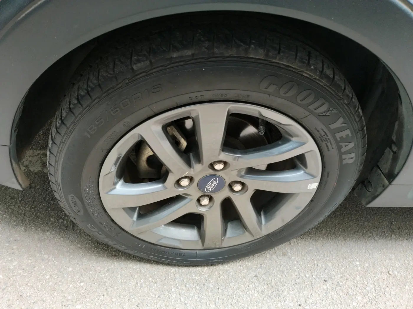 2021 Ford FREESTYLE TITANIUM PLUS 1.2 PETROL, Petrol, Manual, 47,544 km, tyre