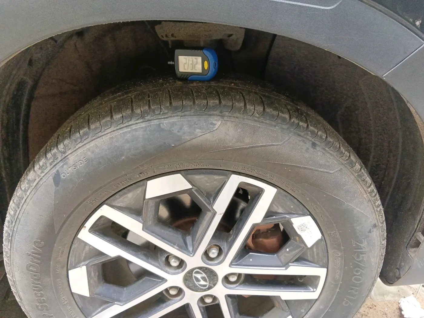 2024 Hyundai VENUE SX 1.2 PETROL, Petrol, Manual, 47,510 km, tyre