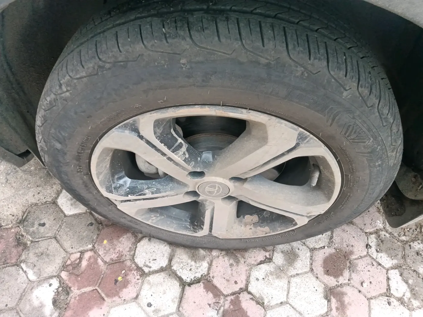 2022 Tata NEXON XM DIESEL, Diesel, Manual, 61,217 km, tyre