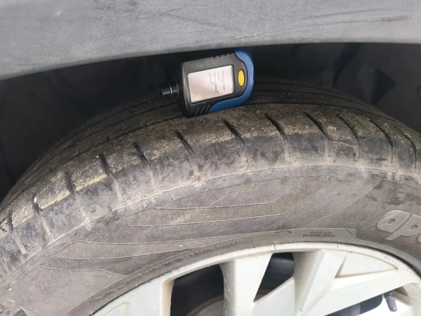 2021 Hyundai Creta SX EXECUTIVE 1.5 PETROL, Petrol, Manual, 39,164 km, tyre