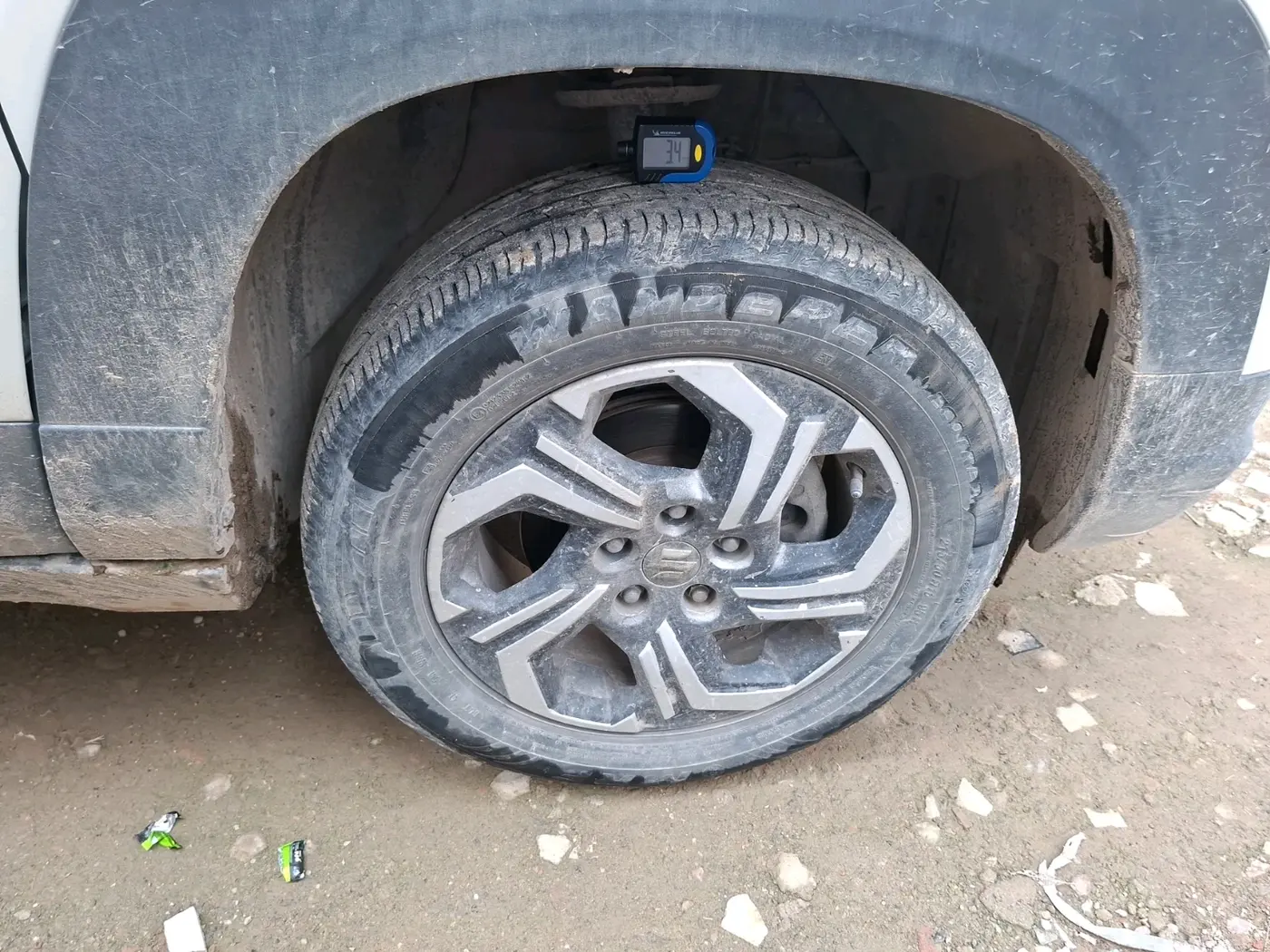 2022 Maruti BREZZA ZXI SMART HYBRID , Petrol, Manual, 51,862 km, tyre