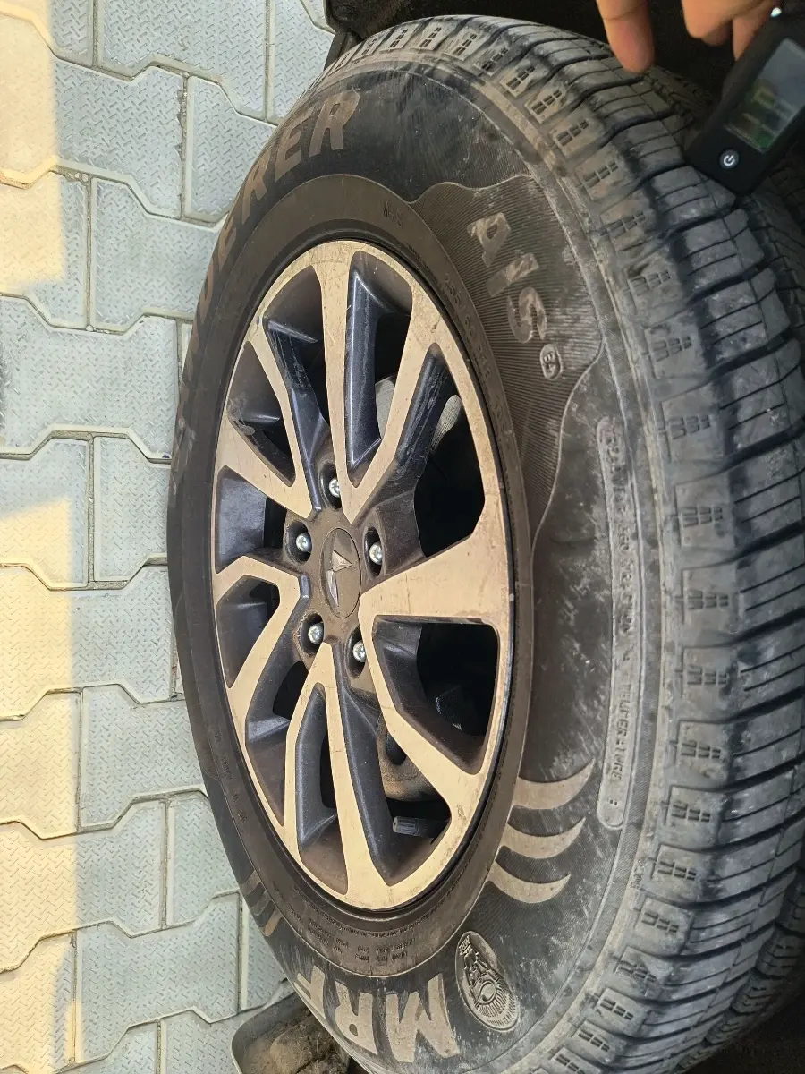 2026 Mahindra SCORPIO-N Z8 T Diesel 2WD AT 7 STR, Diesel, Automatic, 1,668 km, tyre