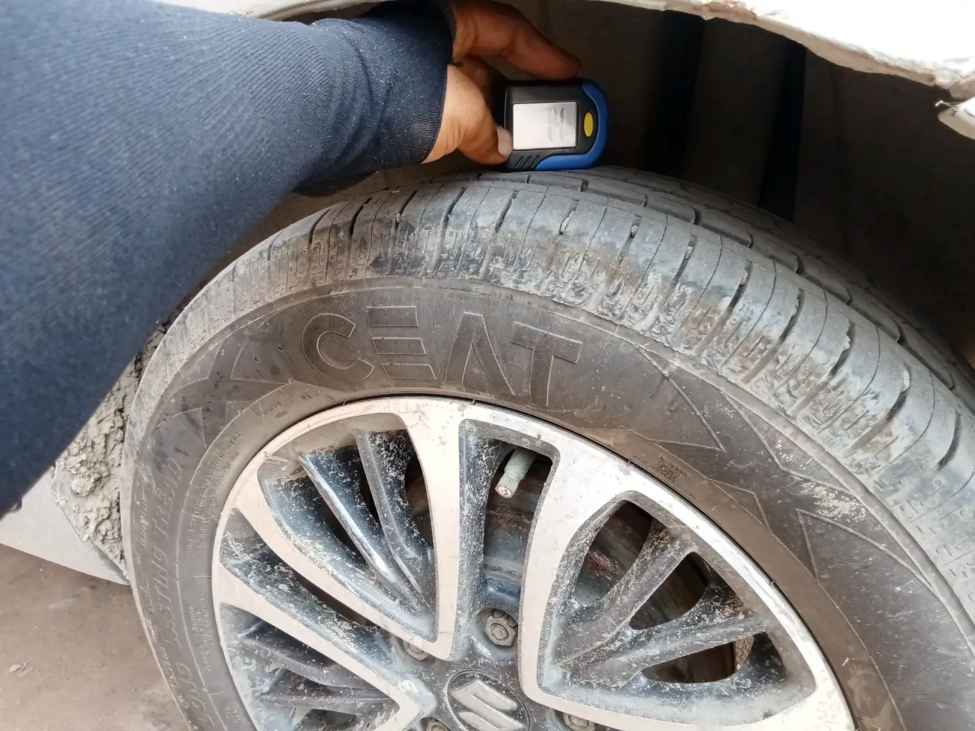 2021 Maruti Ertiga VXI CNG, CNG, Manual, 1,30,043 km, tyre