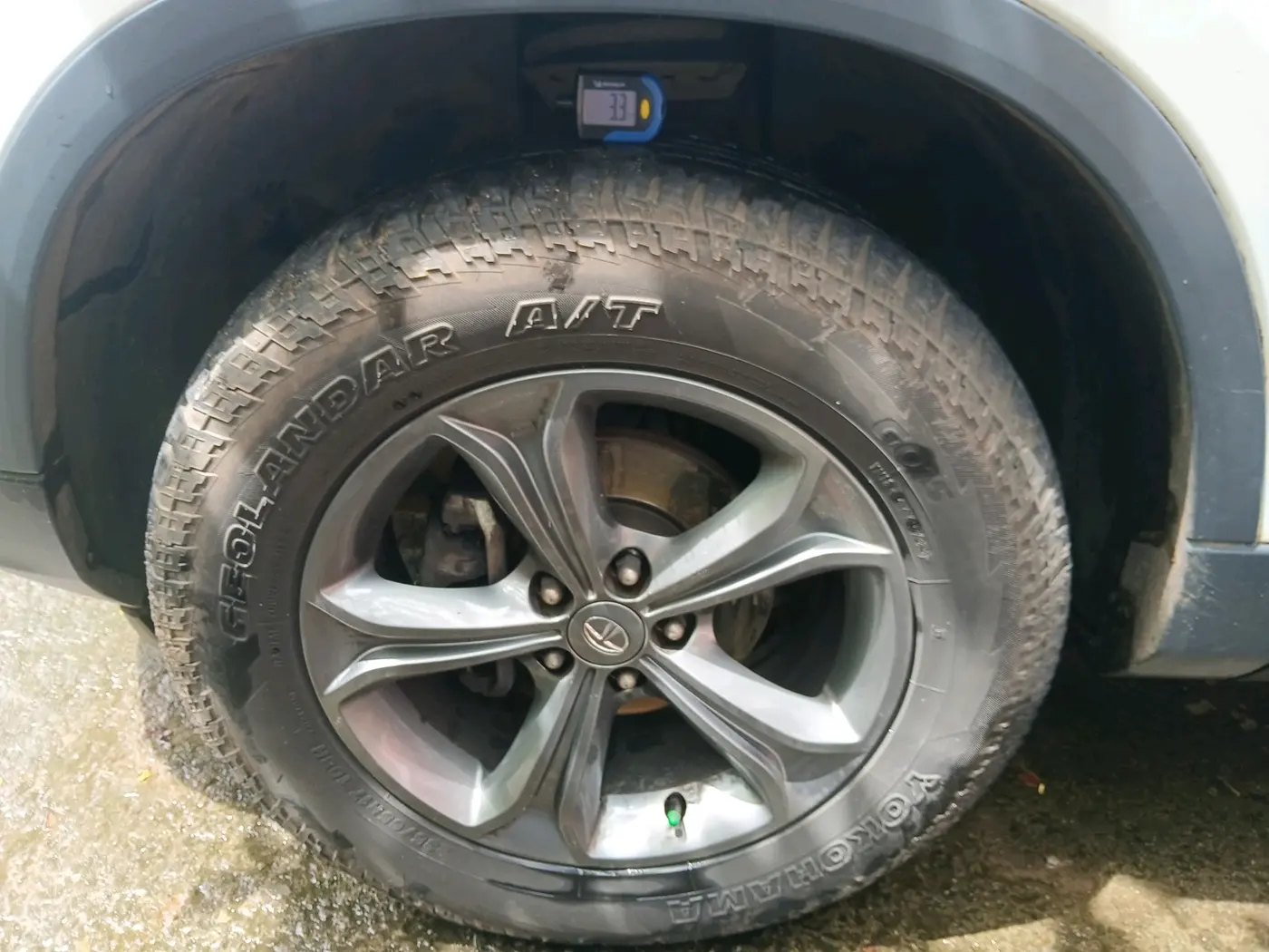 2021 Tata Harrier XZA 2.0L, Diesel, Automatic, 59,129 km, tyre