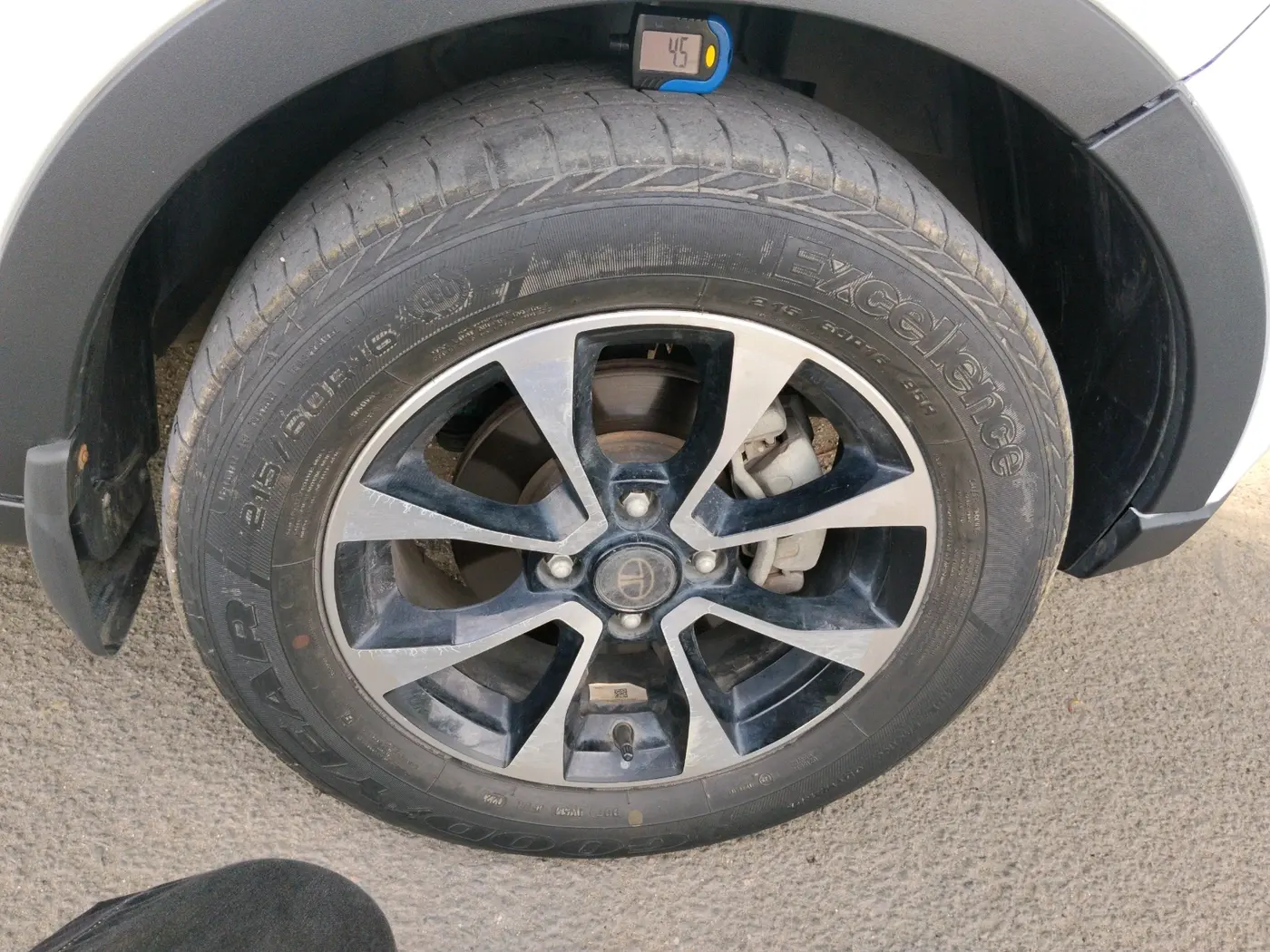 2021 Tata NEXON XZ PLUS PETROL, Petrol, Manual, 29,834 km, tyre