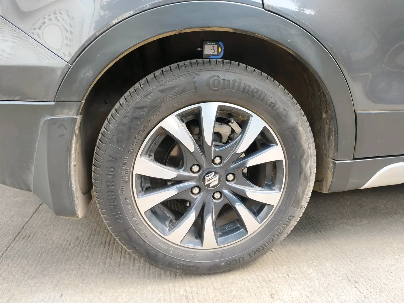 2020 Maruti S Cross ZETA AT 1.5, Petrol, Automatic, 78,585 km, tyre