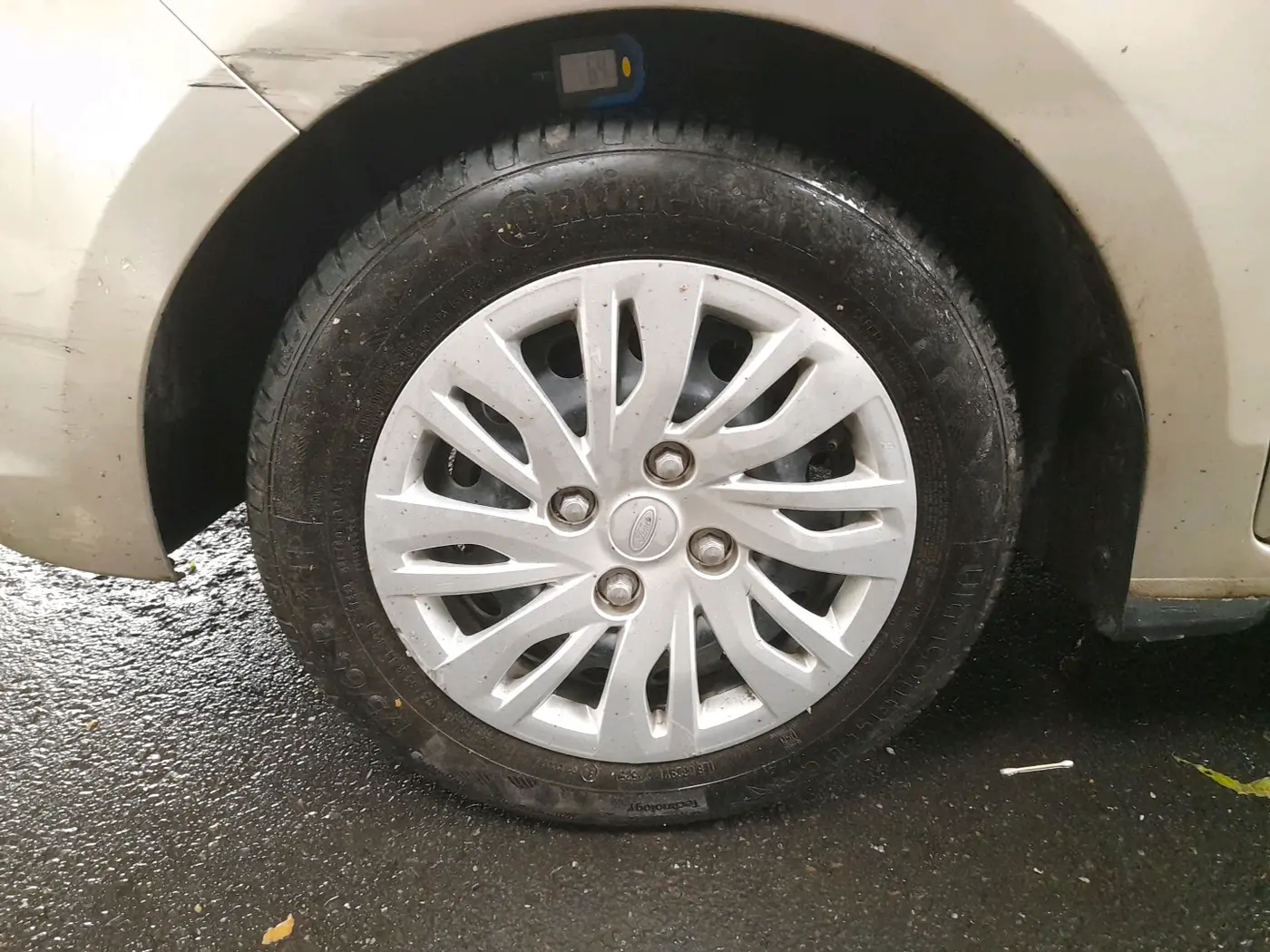 2019 Ford Figo Aspire AMBIENTE 1.2 PETROL, Petrol, Manual, 30,743 km, tyre
