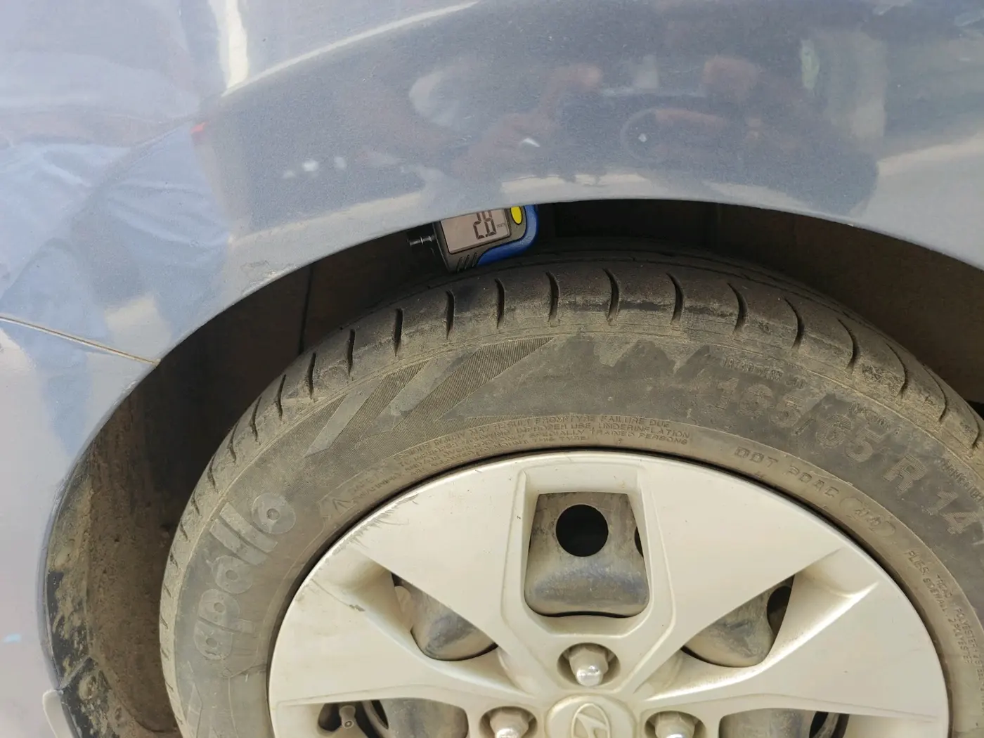 2015 Hyundai Xcent S 1.2, CNG, Manual, 87,469 km, tyre
