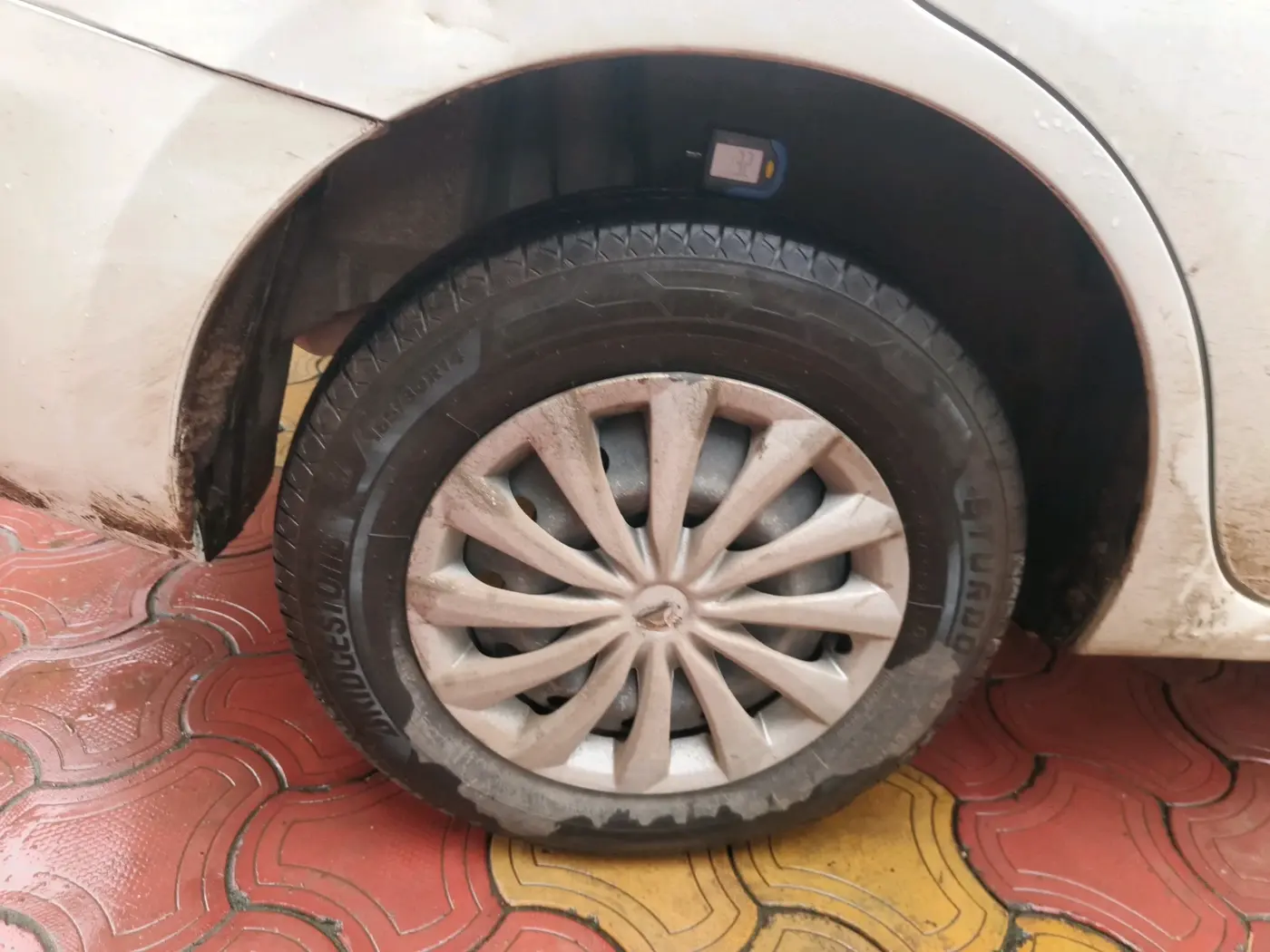 2020 Maruti Dzire VDI, Diesel, Manual, 98,248 km, tyre
