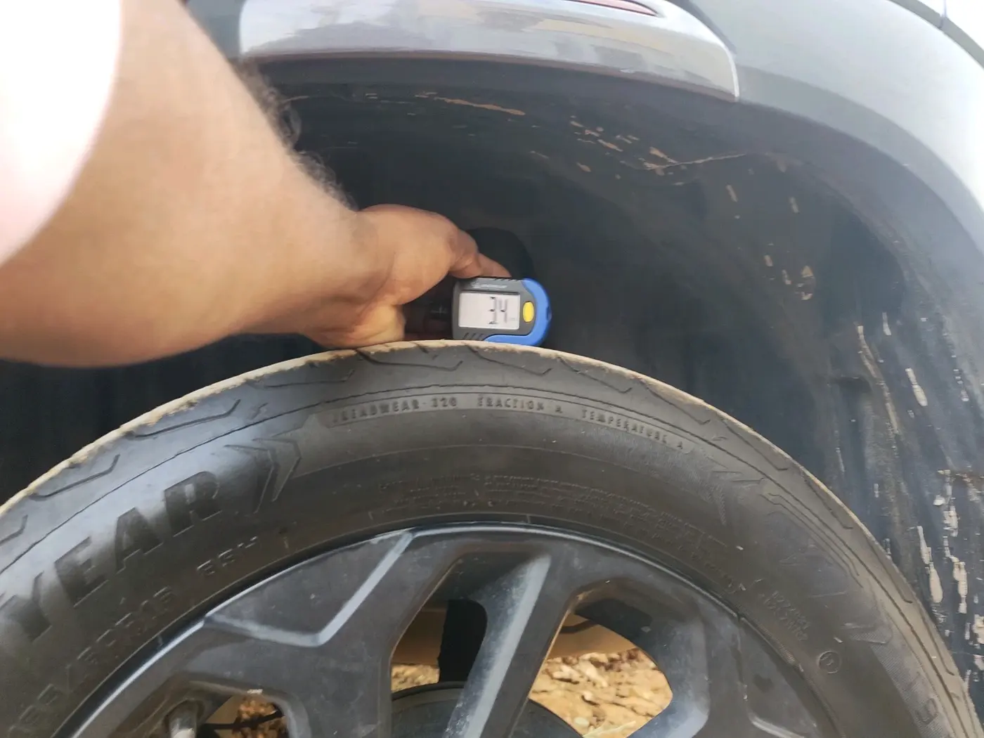 2024 Maruti FRONX DELTA PLUS 1.2L AGS, Petrol, Automatic, 30,658 km, tyre