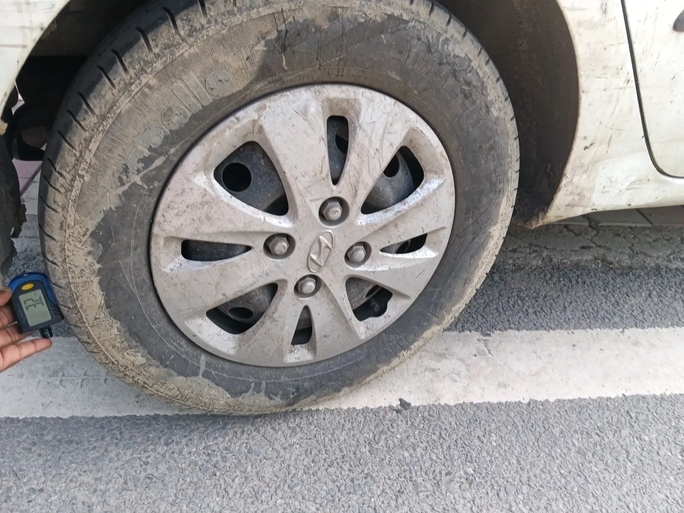 2012 Hyundai i10 MAGNA 1.2, CNG, Manual, 79,532 km, tyre