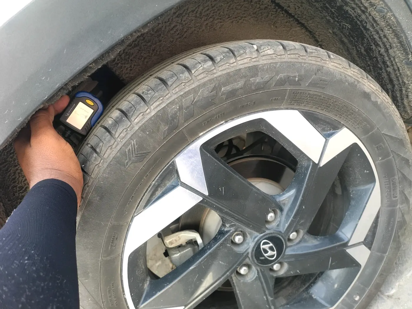 2023 Hyundai ALCAZAR 1.5 SIGNATURE (O) AT 7STR, Diesel, Automatic, 82,265 km, tyre