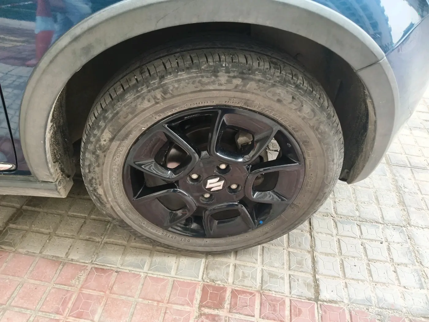 2019 Maruti IGNIS ZETA 1.2 AMT, Petrol, Automatic, 28,677 km, tyre
