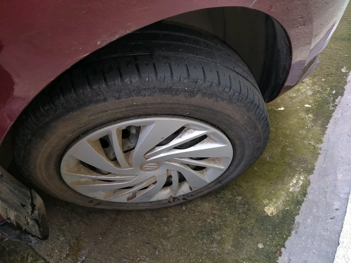 2023 Maruti Ertiga   VXI (O) CNG, CNG, Manual, 23,112 km, tyre