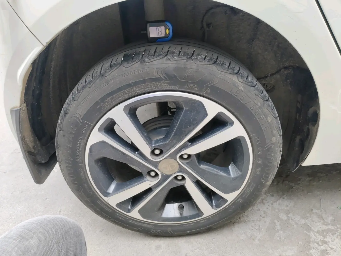 2023 Tata ALTROZ XZ PLUS DIESEL, Diesel, Manual, 64,541 km, tyre