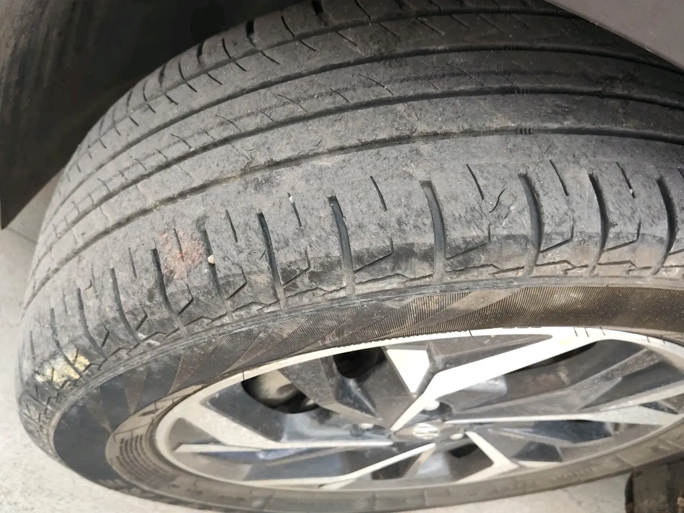 2021 Hyundai Creta SX (O) IVT 1.5 PETROL, Petrol, Automatic, 1,23,608 km, tyre