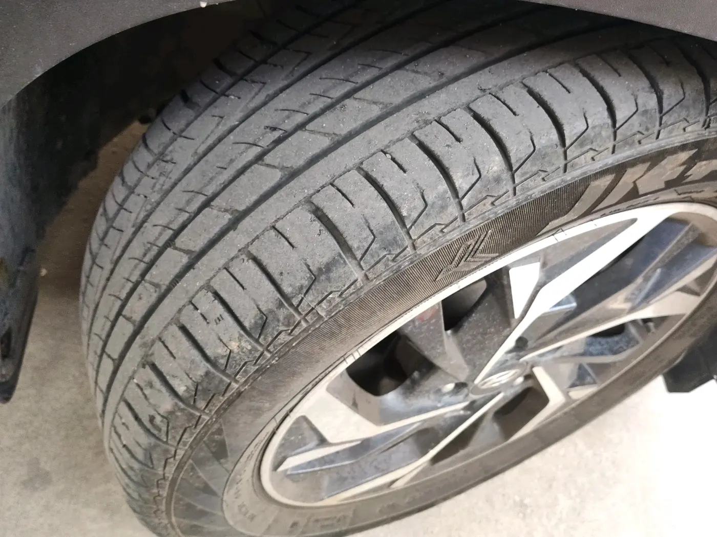 2021 Hyundai Creta SX (O) IVT 1.5 PETROL, Petrol, Automatic, 1,23,608 km, tyre
