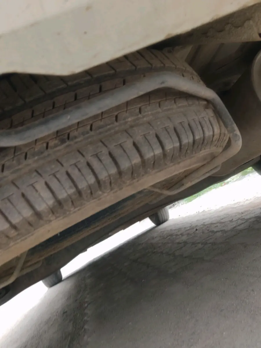 2023 Maruti Ertiga VXi (O), Petrol, Manual, 49,770 km, tyre