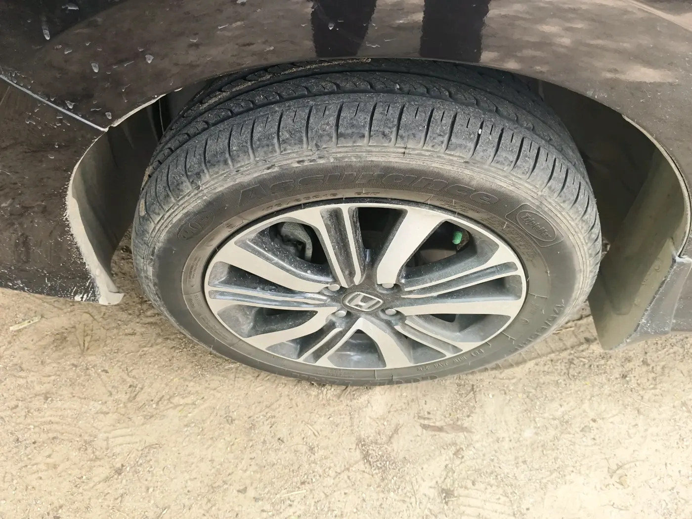 2019 Honda City 1.5L I-VTEC V MT, Petrol, Manual, 36,483 km, tyre