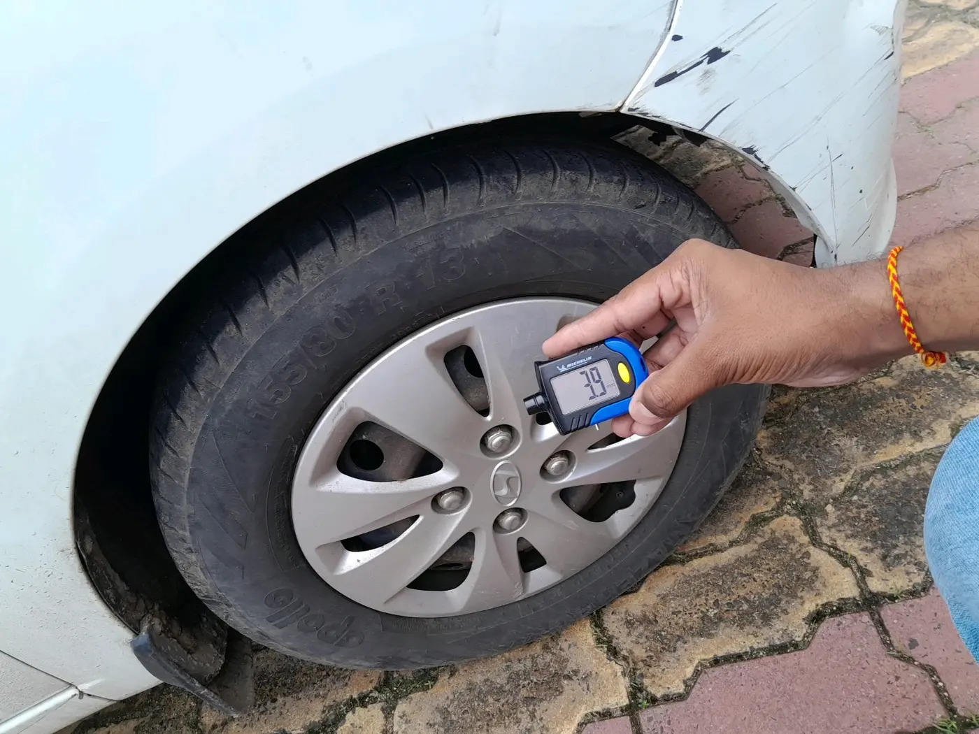 2012 Hyundai i10 MAGNA 1.2, Petrol, Manual, 85,326 km, tyre