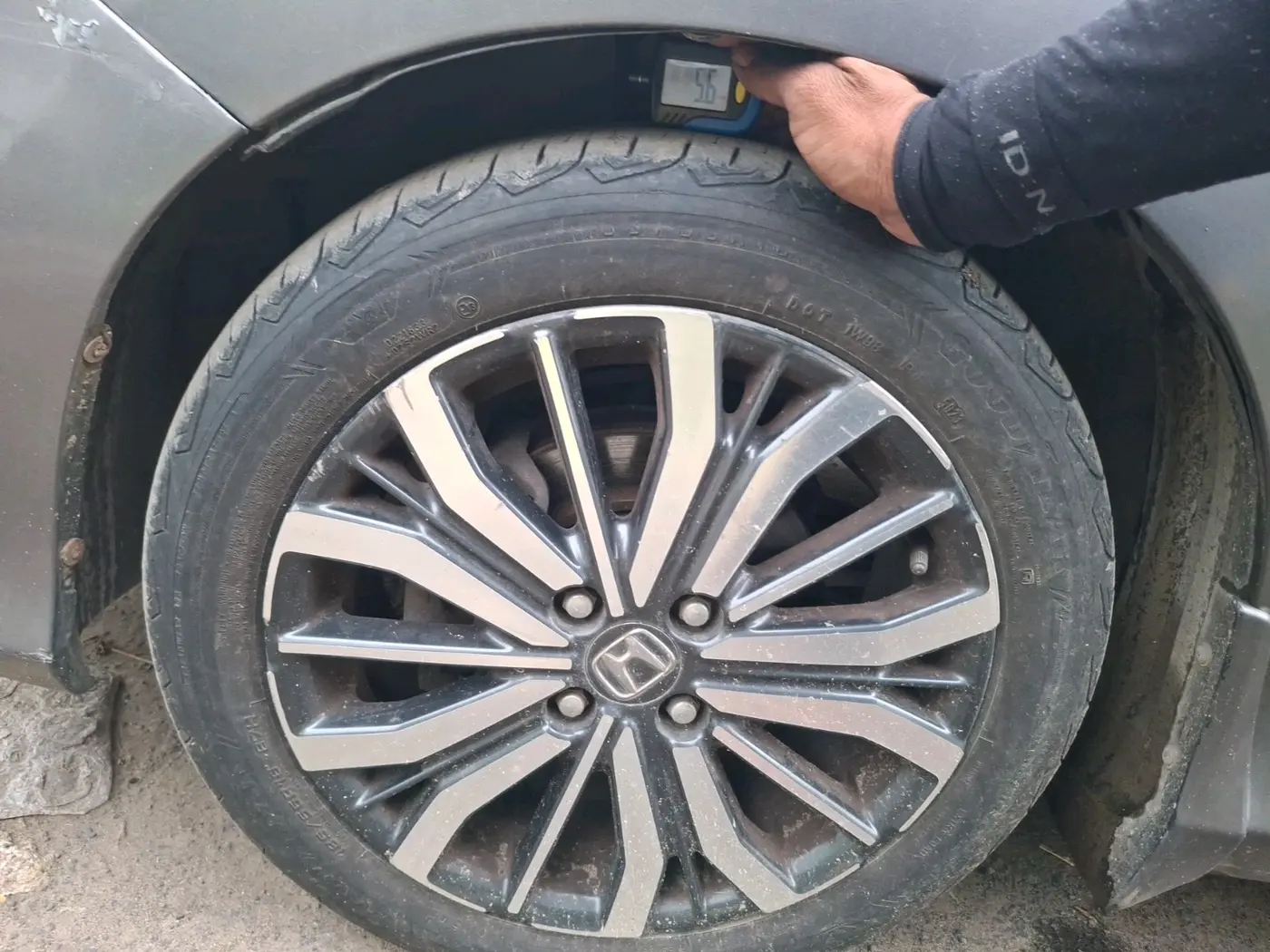2018 Honda City 1.5L I-DTEC VX, Diesel, Manual, 63,611 km, tyre