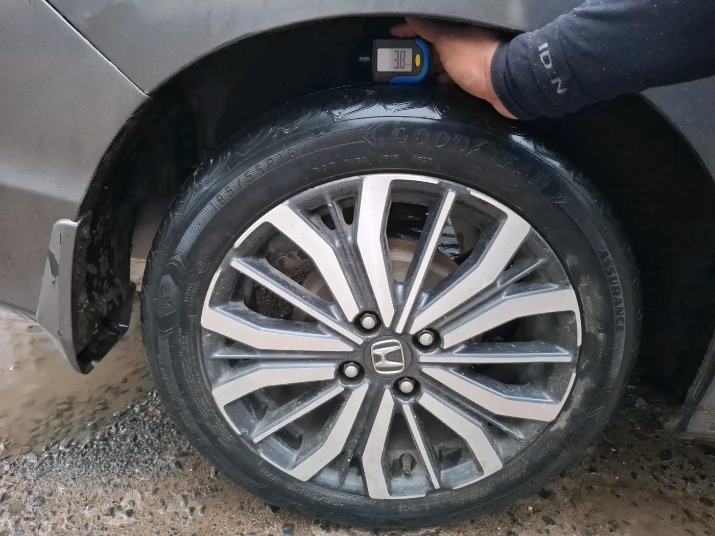2018 Honda City 1.5L I-DTEC VX, Diesel, Manual, 63,611 km, tyre
