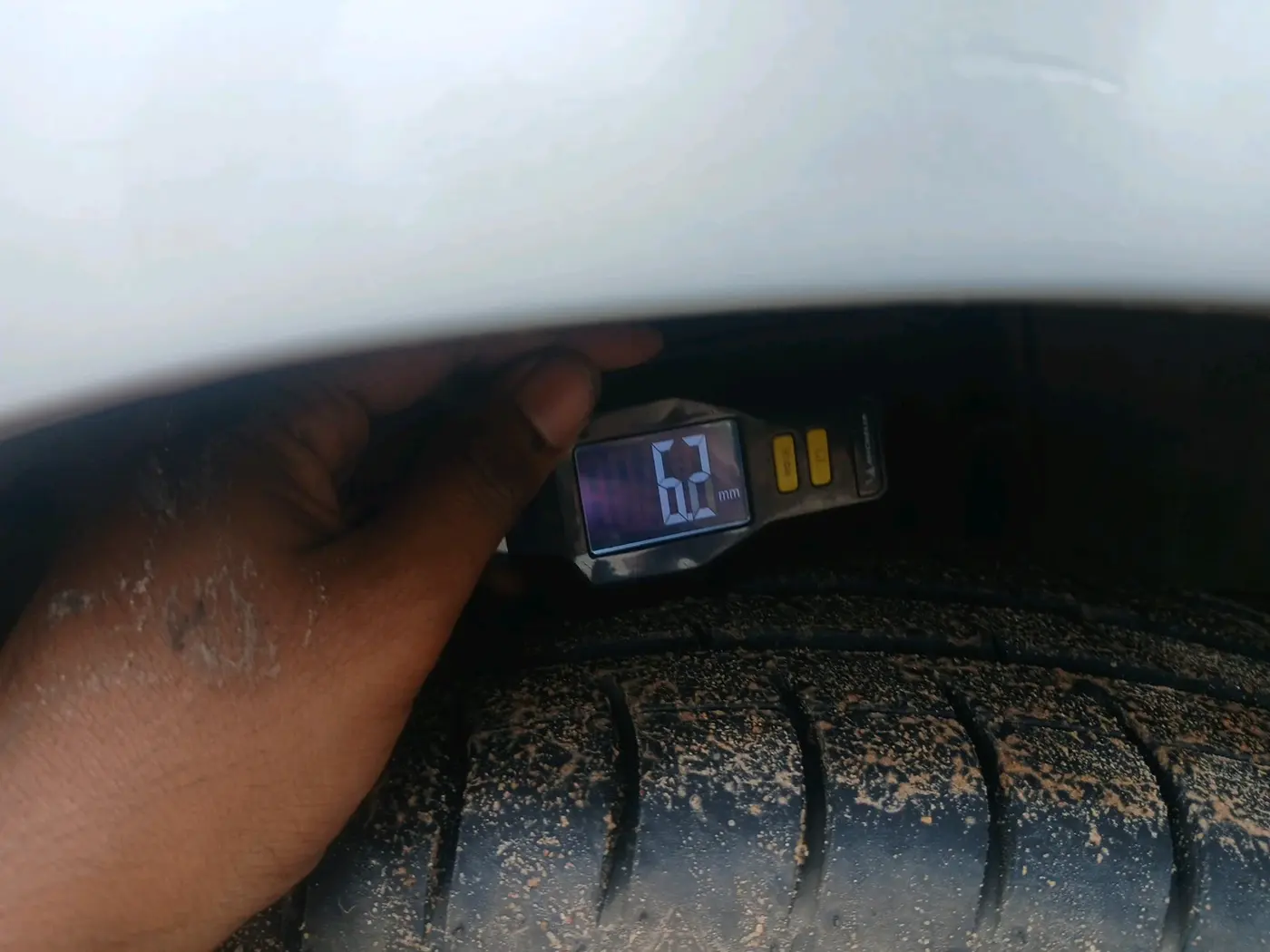 2016 Tata Tiago XZ PETROL, Petrol, Manual, 79,439 km, tyre
