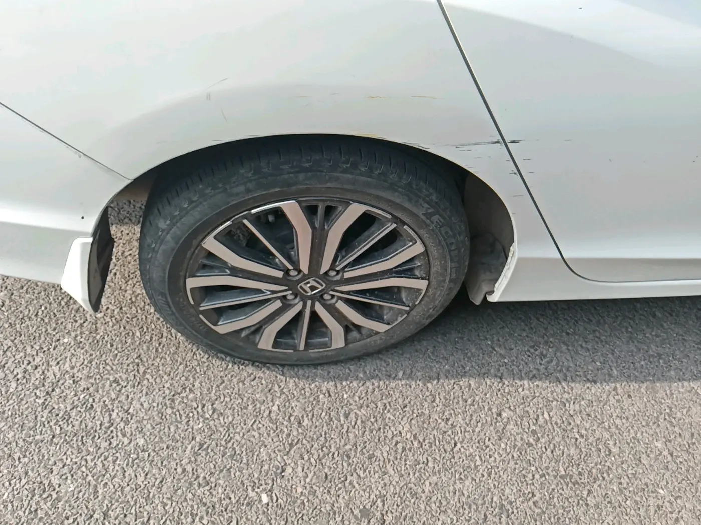 2018 Honda City 1.5L I-VTEC ZX CVT, Petrol, Automatic, 24,014 km, tyre