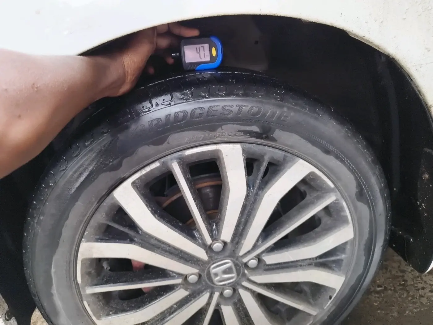 2018 Honda City 1.5L I-VTEC ZX CVT, CNG, Automatic, 52,228 km, tyre
