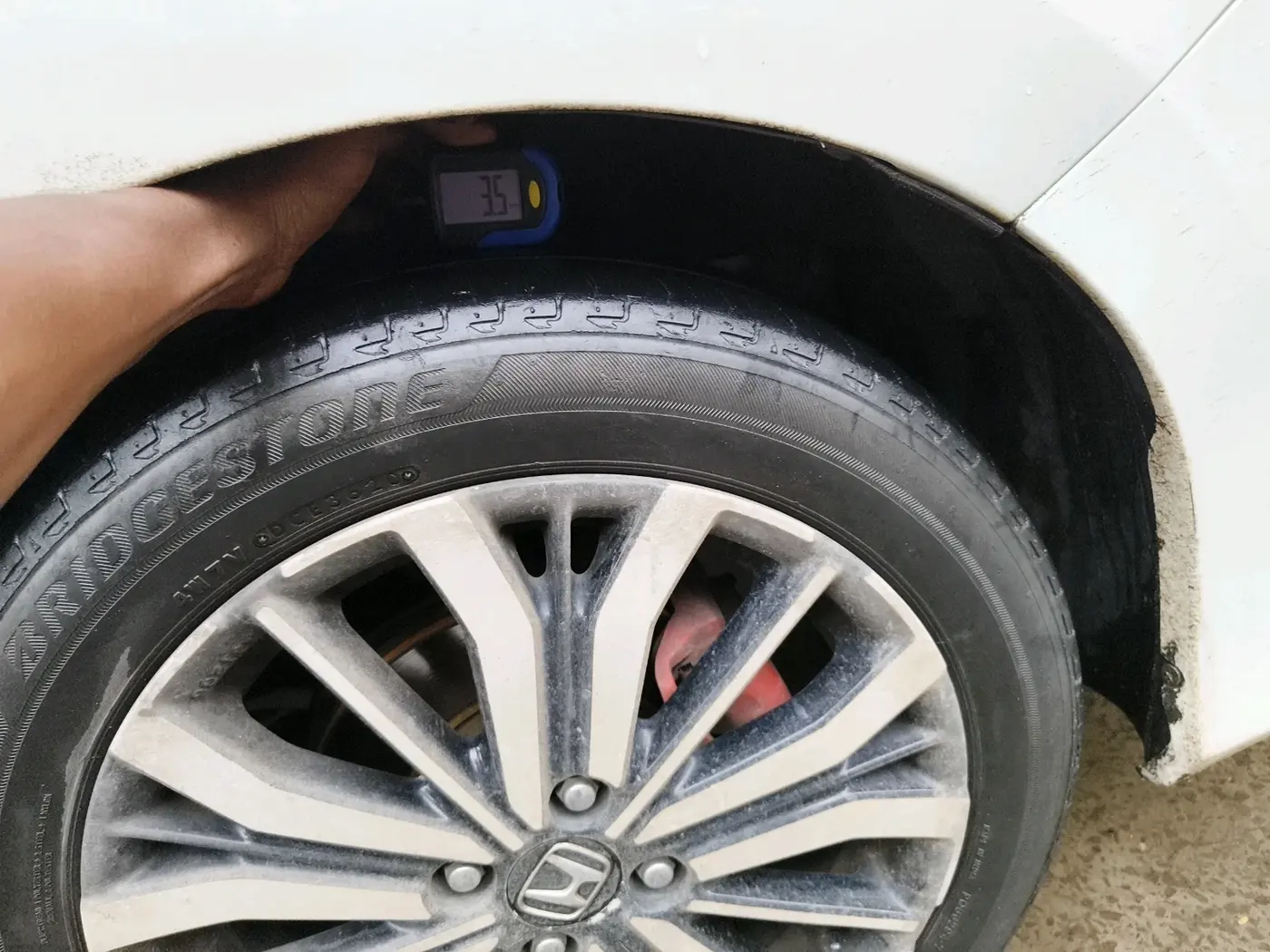 2018 Honda City 1.5L I-VTEC ZX CVT, CNG, Automatic, 52,228 km, tyre