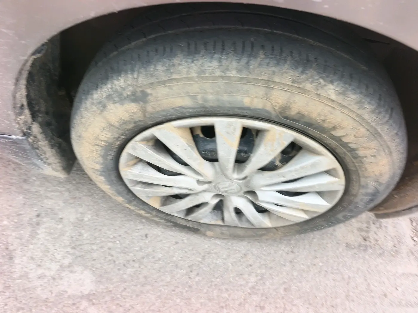 2021 Maruti Baleno DELTA PETROL 1.2, CNG, Manual, 61,299 km, tyre