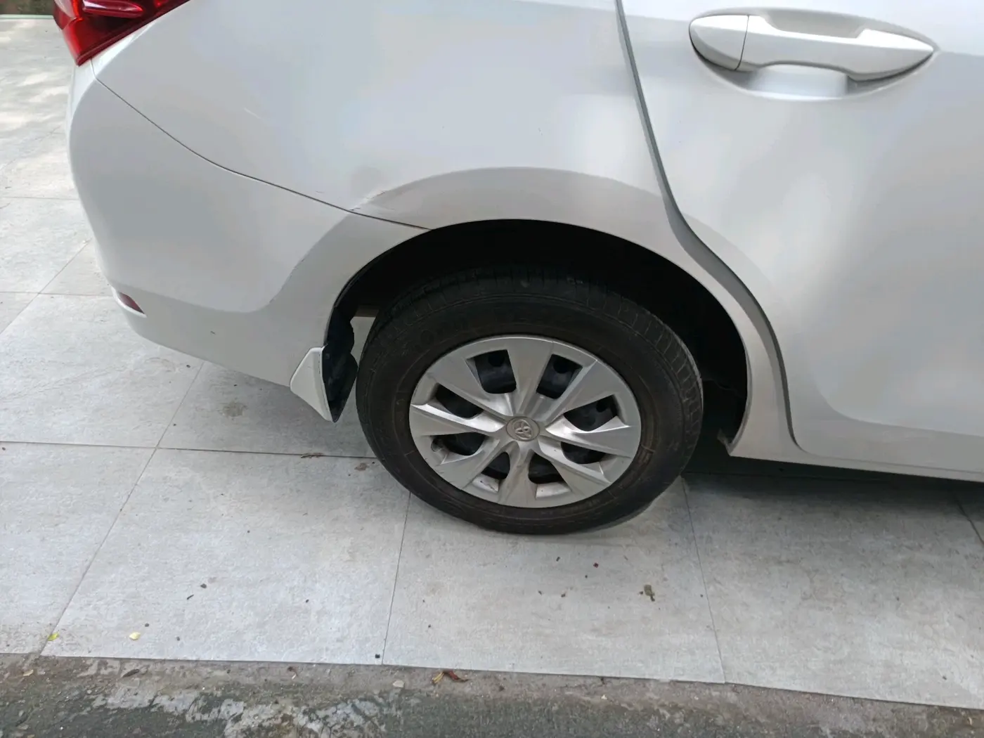 2018 Toyota Corolla Altis J PETROL, Petrol, Manual, 33,272 km, tyre