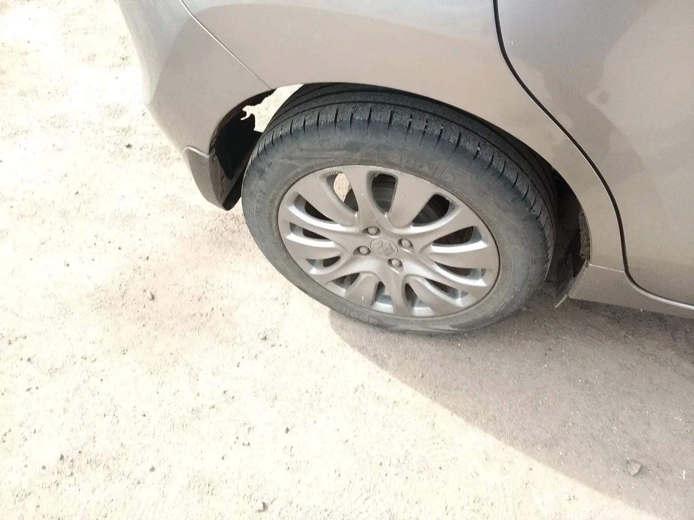 2017 Maruti Baleno ALPHA PETROL 1.2, Petrol, Manual, 52,336 km, tyre