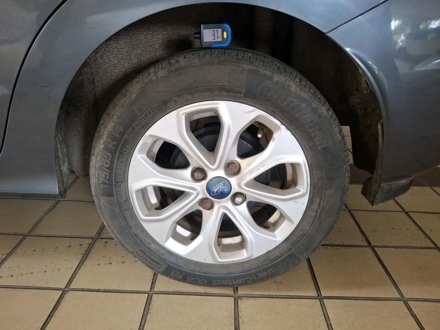 2017 Ford Figo Aspire TITANIUM1.5 DIESEL, Diesel, Manual, 81,756 km, tyre