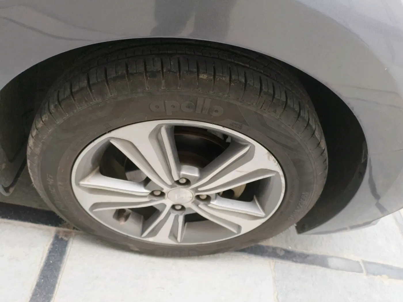 2017 Hyundai Verna 1.6 VTVT SX O, Petrol, Manual, 1,47,498 km, tyre