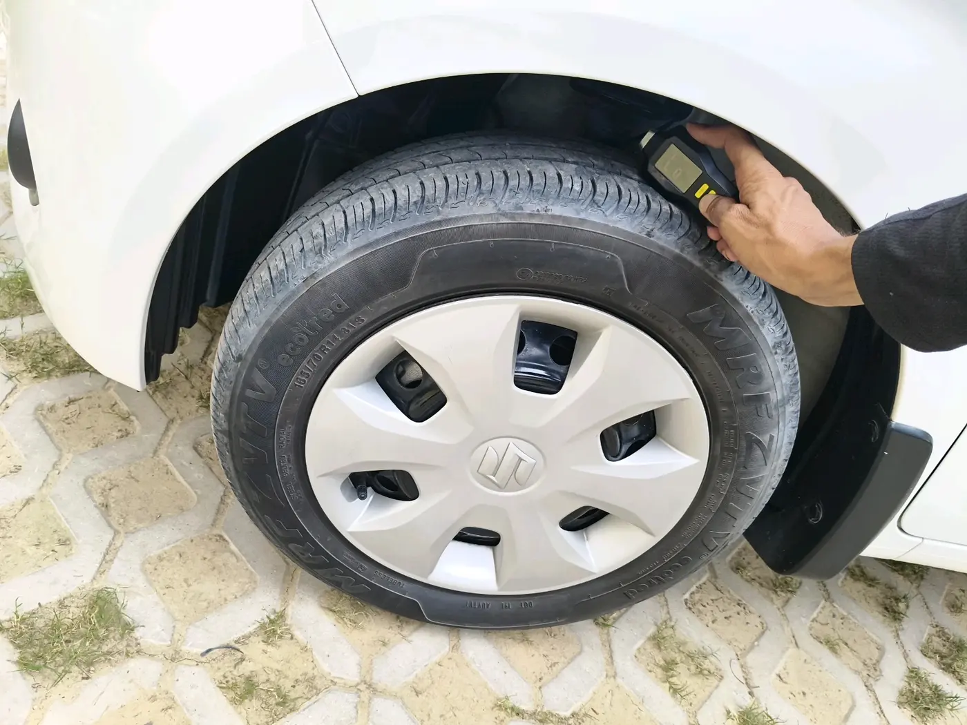 2025 Maruti New Wagon-R VXI 1.0, Petrol, Manual, 40,010 km, tyre