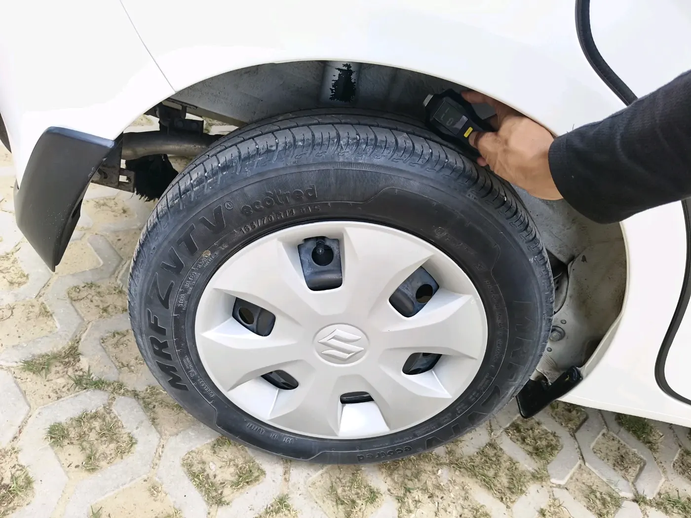 2025 Maruti New Wagon-R VXI 1.0, Petrol, Manual, 40,010 km, tyre