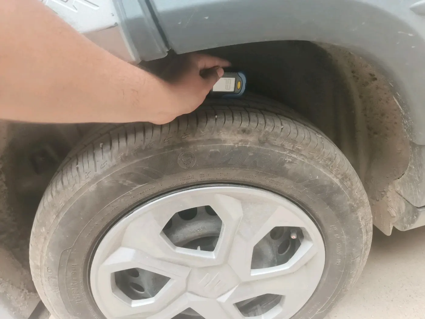 2025 Maruti BREZZA LXI S- CNG, CNG, Manual, 10,175 km, tyre