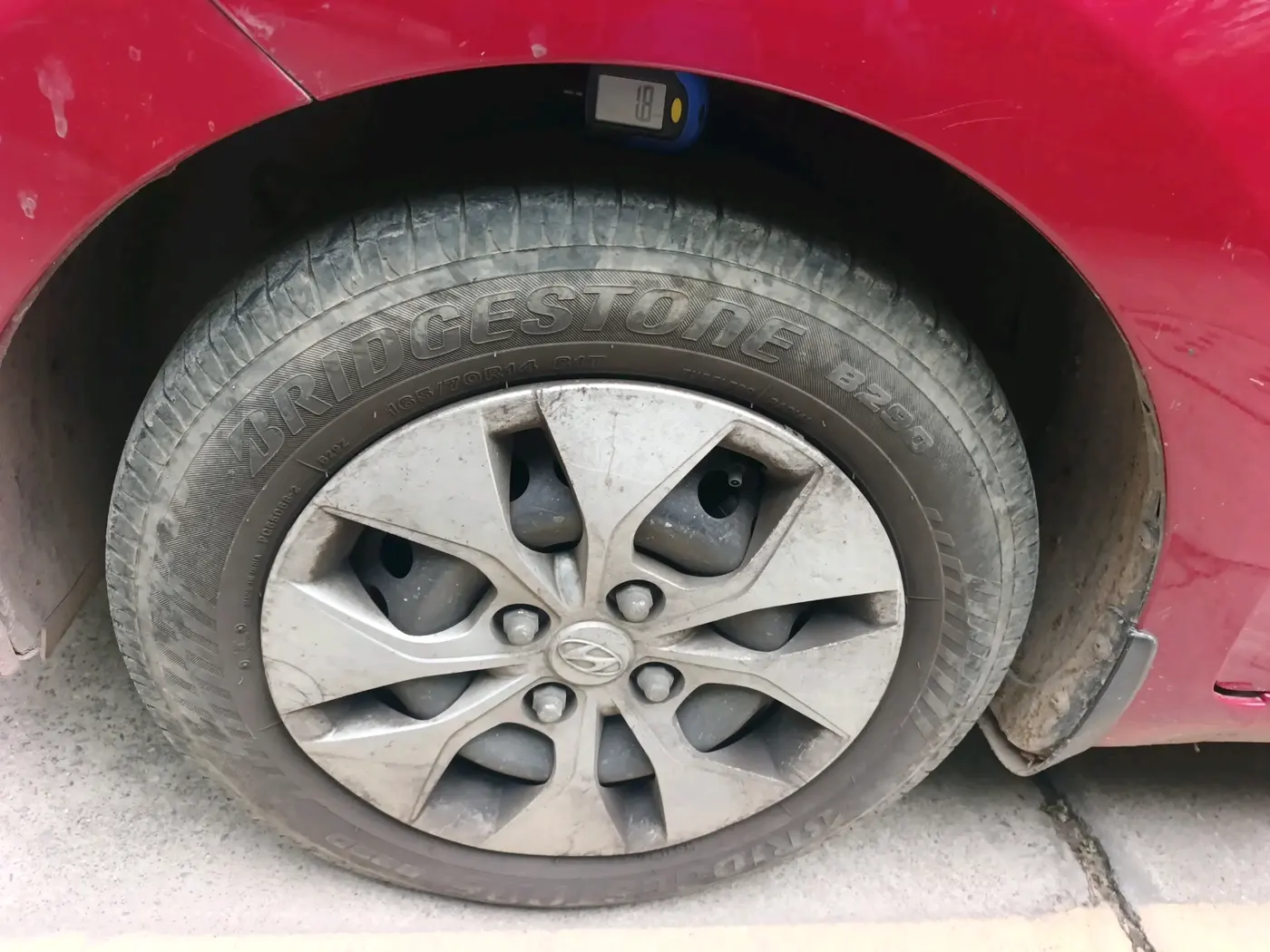 2014 Hyundai Xcent S 1.2, Petrol, Manual, 92,206 km, tyre
