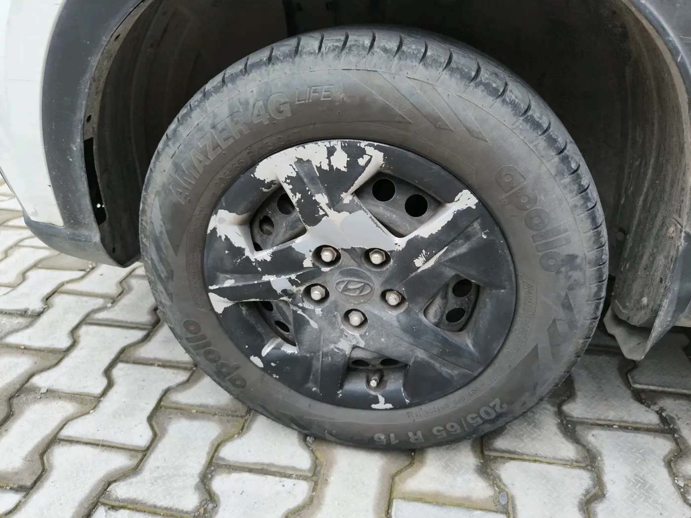 2021 Hyundai VENUE S 1.2, Petrol, Manual, 41,136 km, tyre