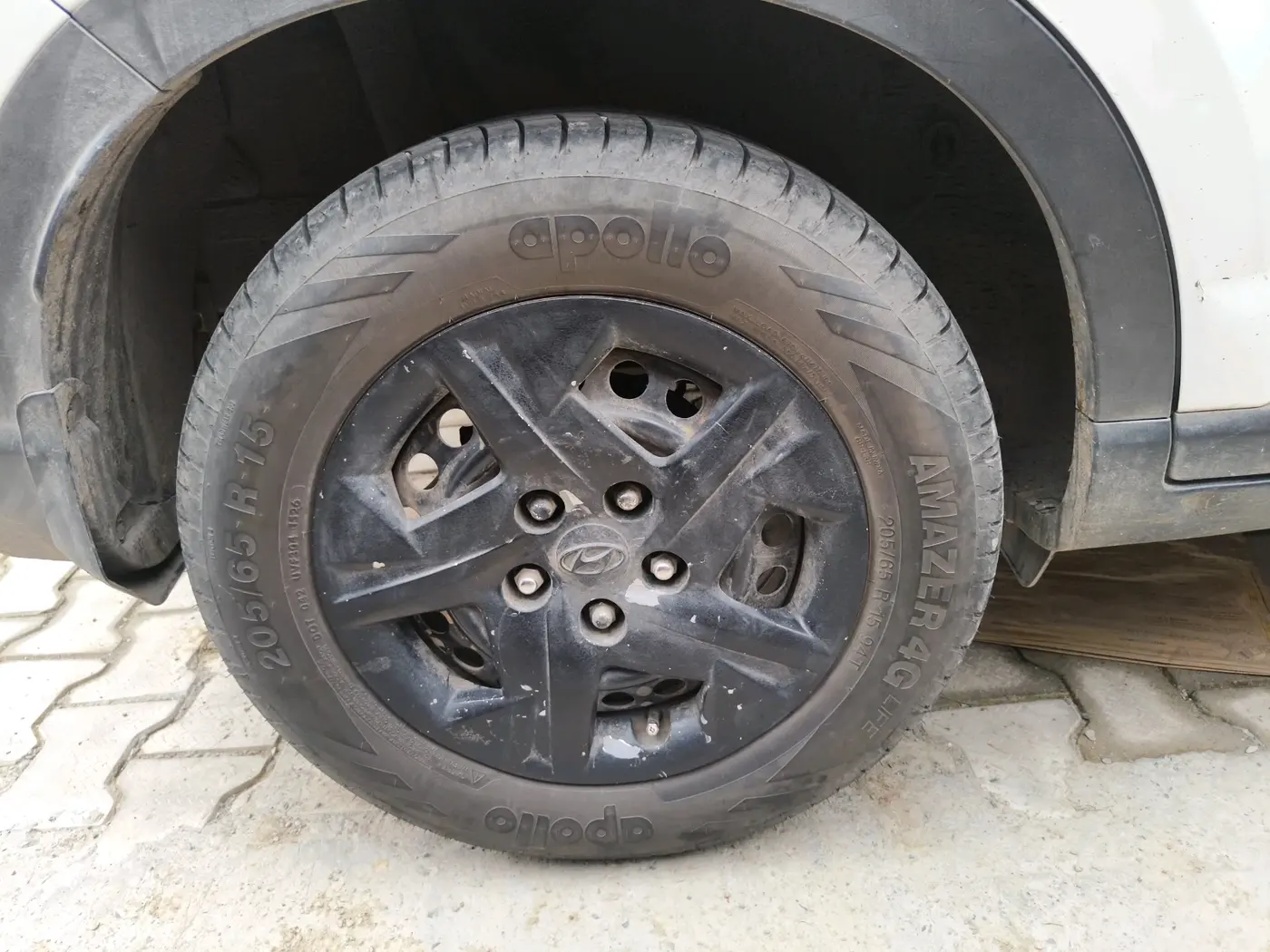 2021 Hyundai VENUE S 1.2, Petrol, Manual, 41,136 km, tyre