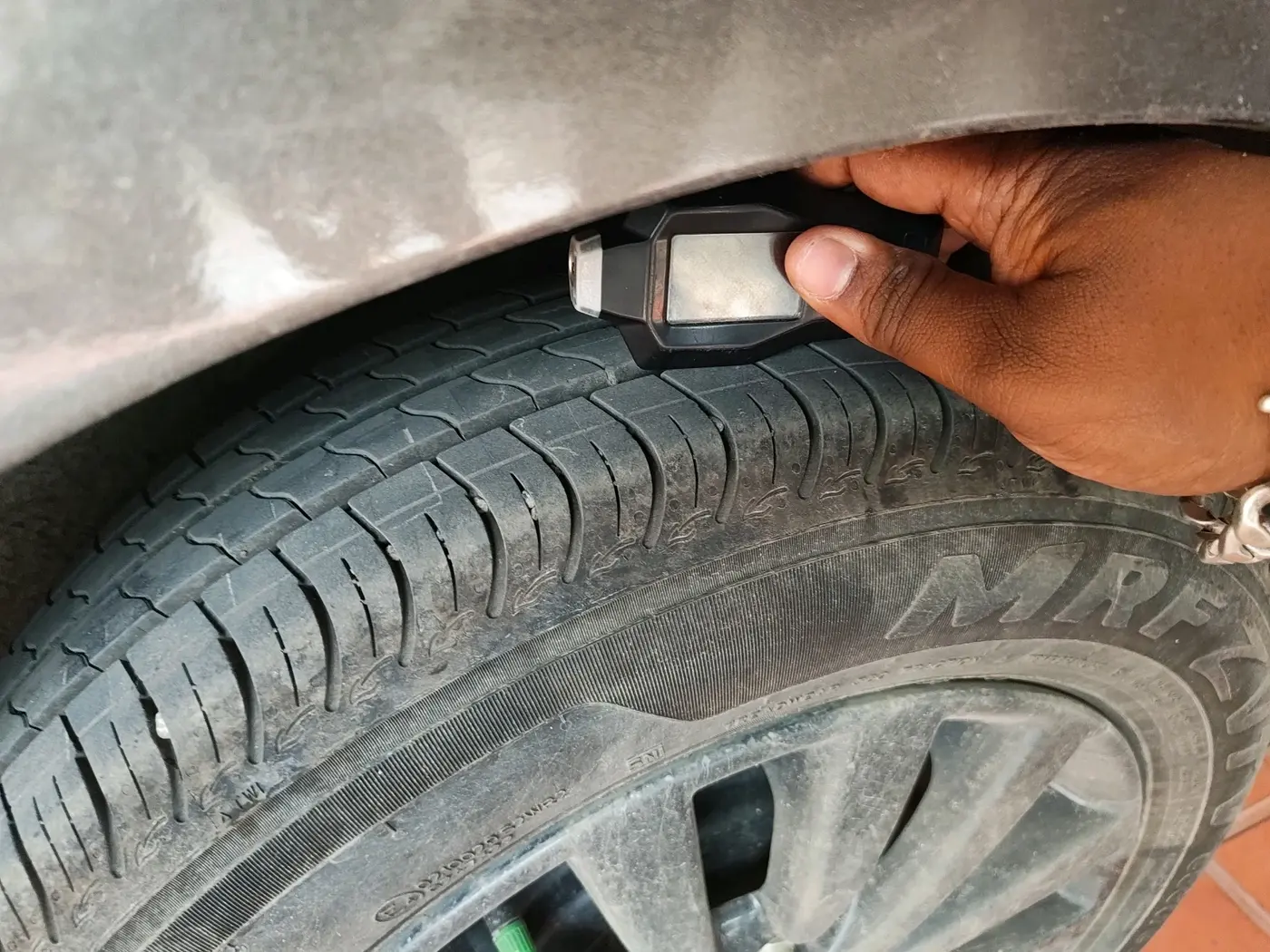 2025 Maruti New Wagon-R ZXI PLUS 1.2, Petrol, Manual, 14,679 km, tyre