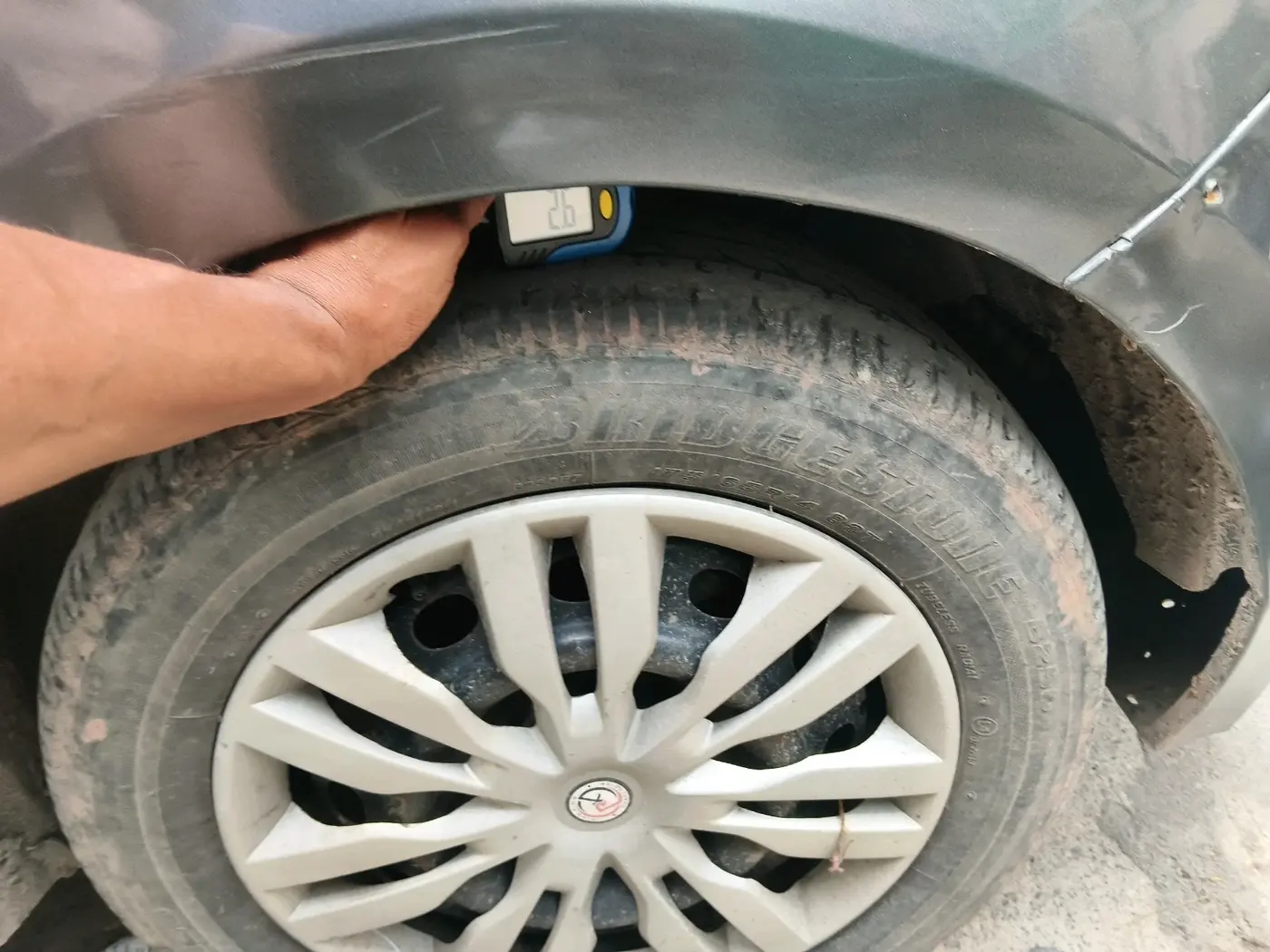 2020 Tata Tiago XT PETROL, Petrol, Manual, 43,300 km, tyre