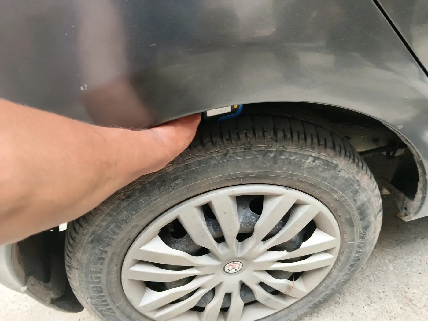 2020 Tata Tiago XT PETROL, Petrol, Manual, 43,300 km, tyre