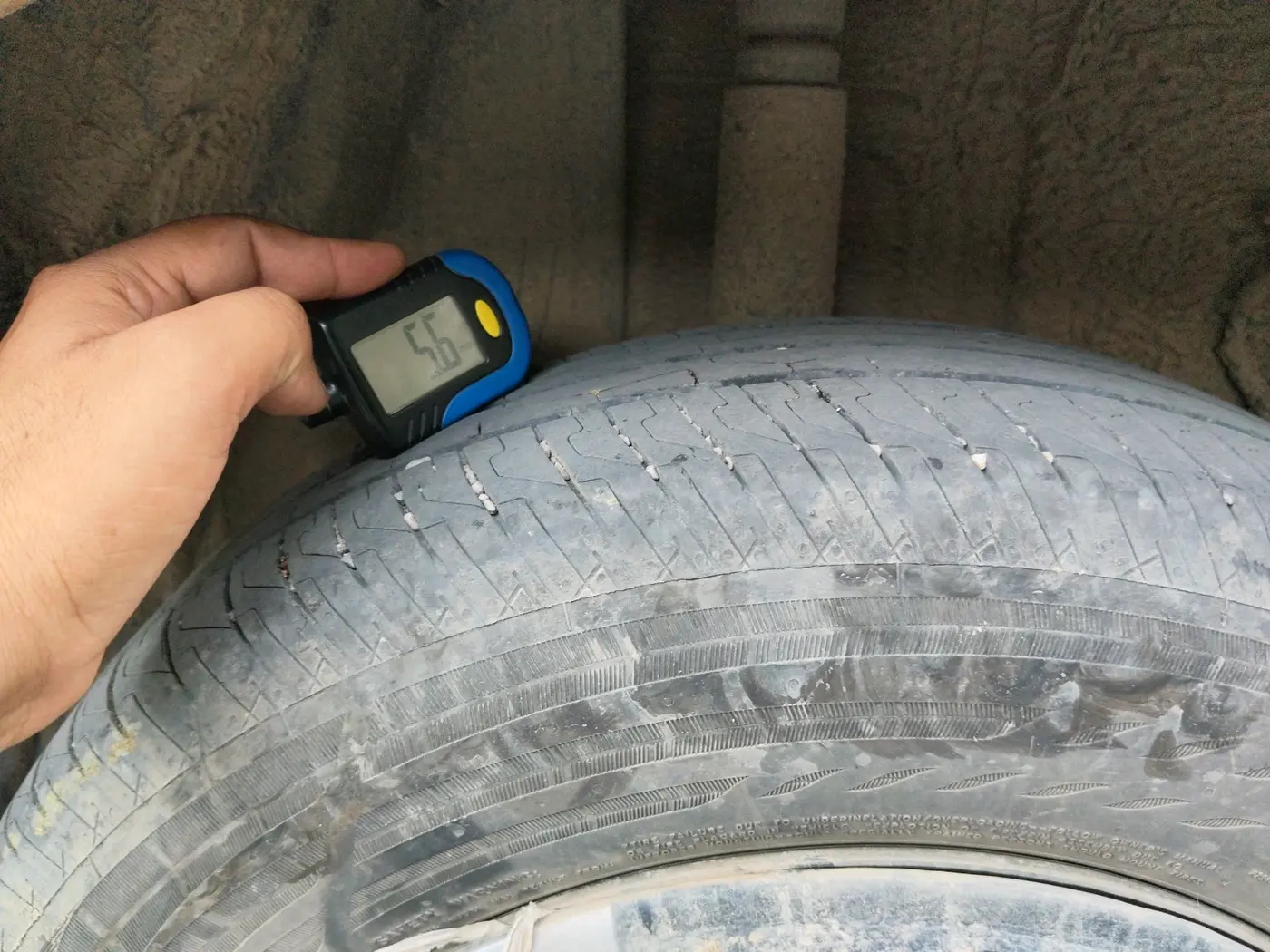 2025 Tata PUNCH PURE MT CNG, CNG, Manual, 28,840 km, tyre