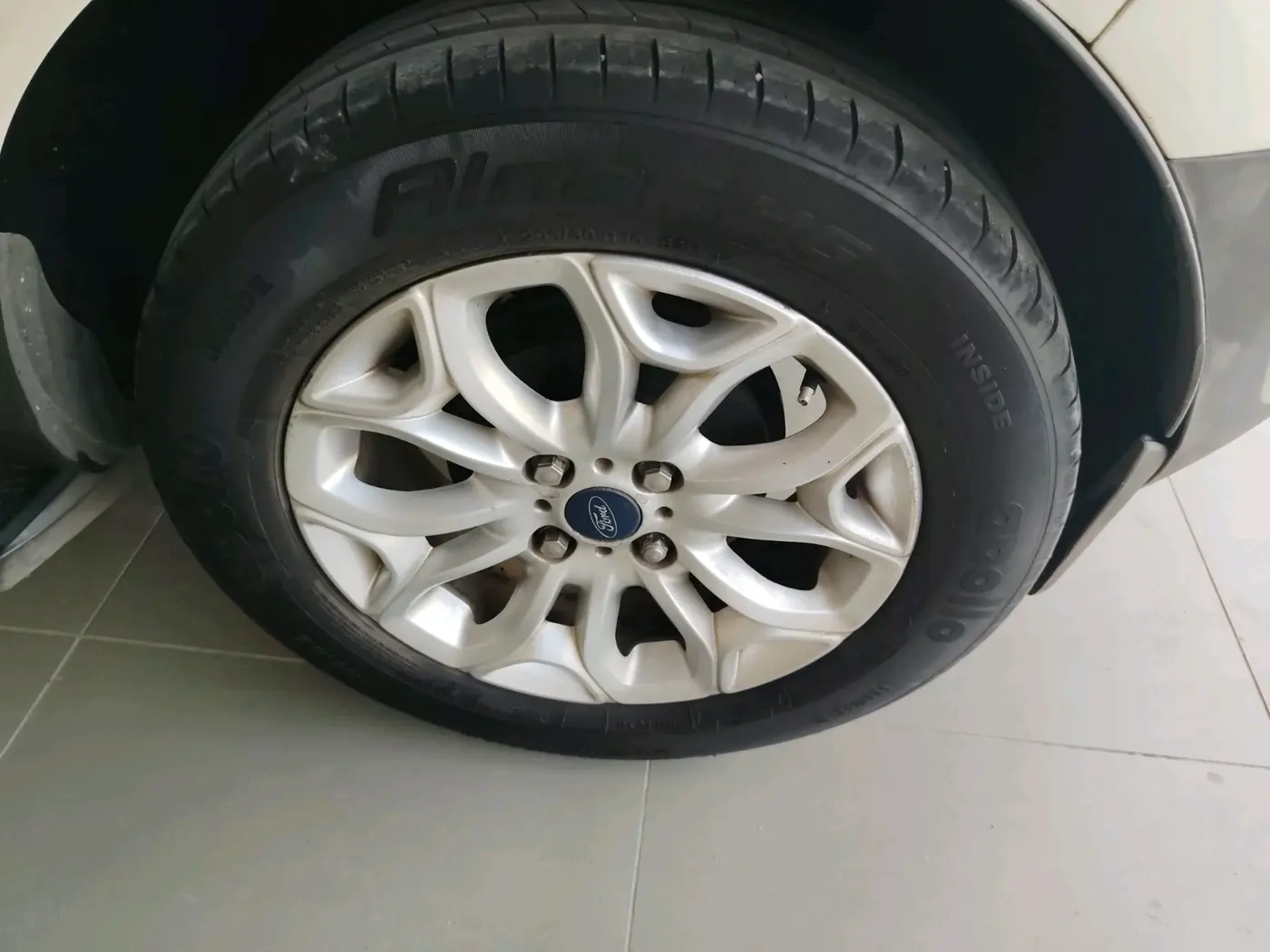 2016 Ford Ecosport TITANIUM+ 1.5L DIESEL, Diesel, Manual, 1,68,023 km, tyre