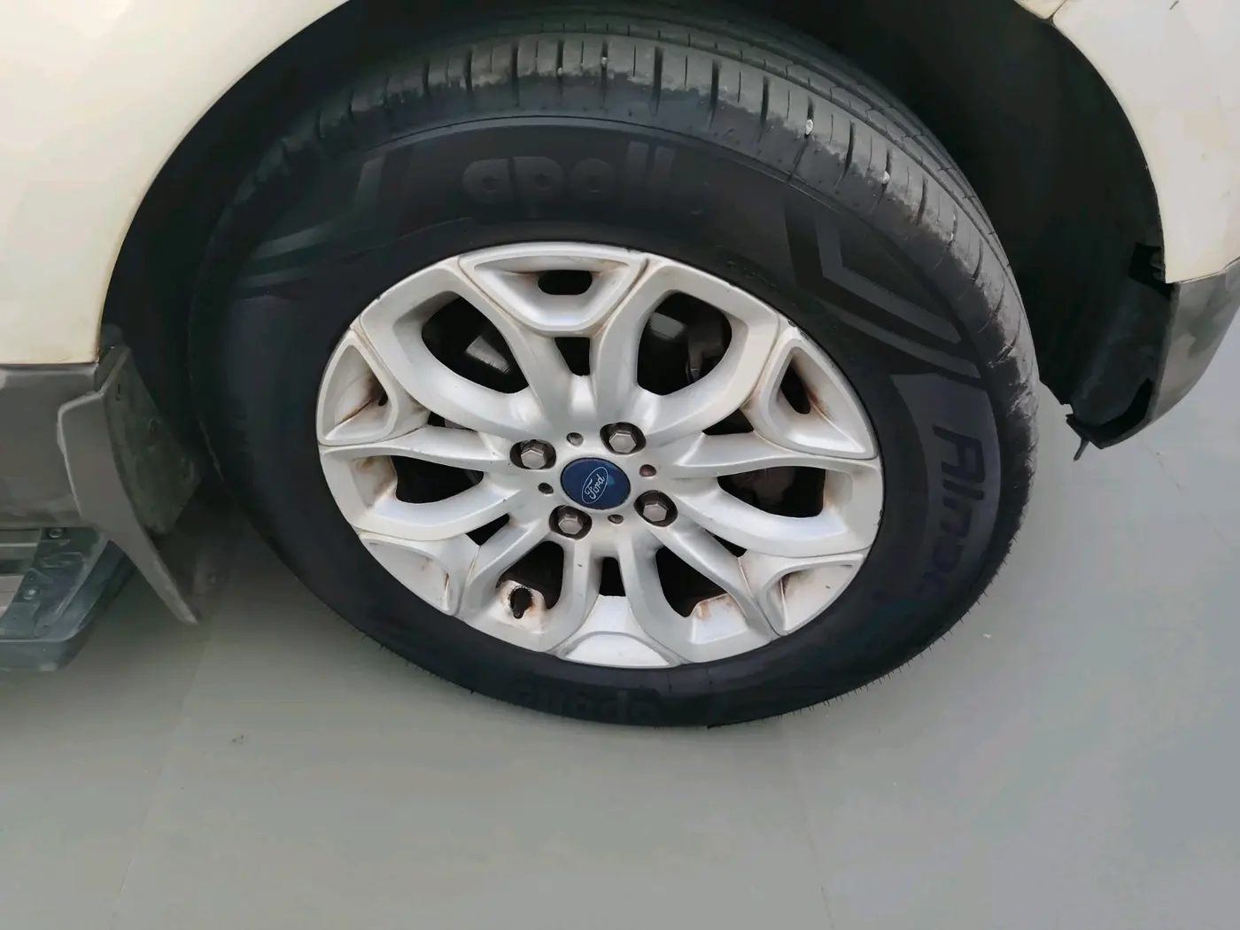 2016 Ford Ecosport TITANIUM+ 1.5L DIESEL, Diesel, Manual, 1,68,023 km, tyre
