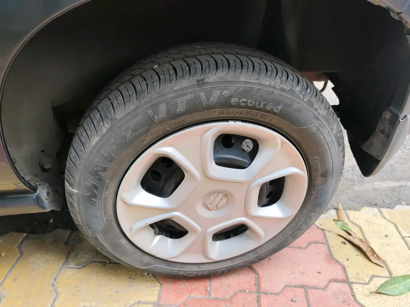 2023 Maruti S PRESSO VXI PLUS (O) AMT, Petrol, Automatic, 18,570 km, tyre